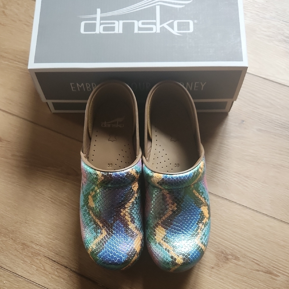 Dansko Professional Metallic Mermaid Multicolor Clogs Size 39- New
